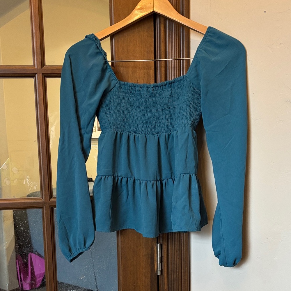 Paper Crane teal Blouse!  Size XS